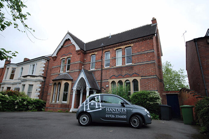 1 Bedroom Apartment To Rent In Lillington Avenue, Leamington Spa, Warwickshire, CV32