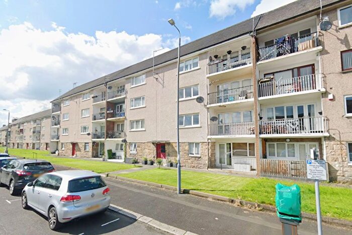 2 Bedroom Flat For Sale In , Canal Terrace, Second Floor Right, Paisley, PA1
