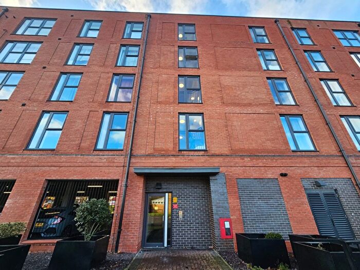 2 Bedroom Flat For Sale In St. Lukes Road, Birmingham, West Midlands, B5
