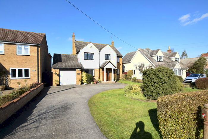 4 Bedroom Detached House For Sale In Jaspers Green, Shalford, Braintree, Essex, CM7