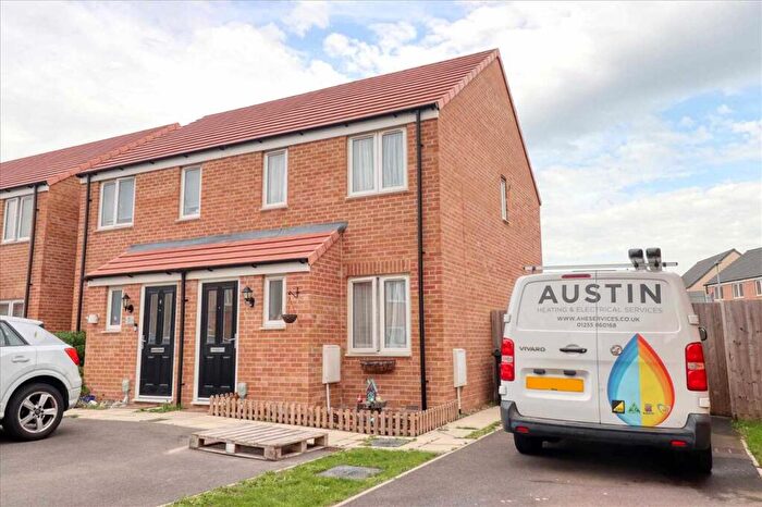 2 Bedroom Semi-Detached House For Sale In Barnacle Way, Little Clacton, CO16