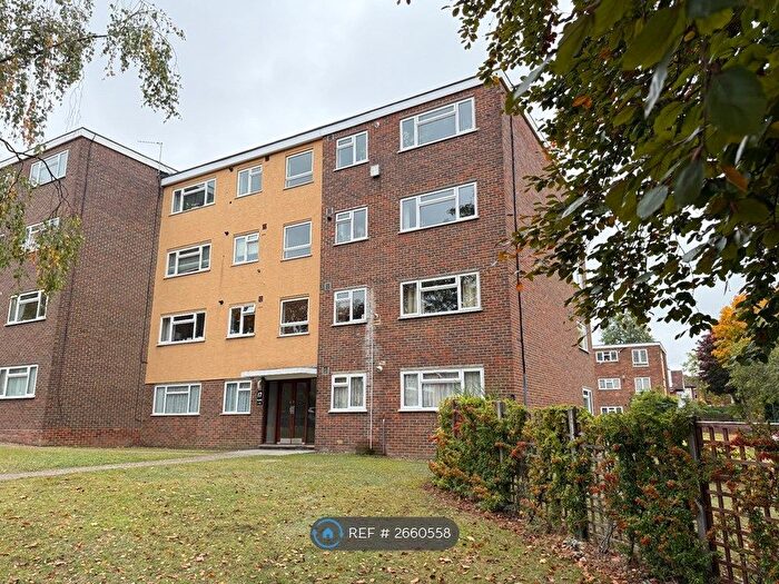 2 Bedroom Flat To Rent In Stanley Park Road, Wallington, SM6