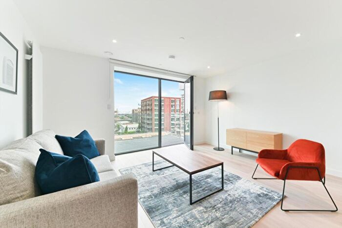 1 Bedroom Apartment To Rent In Pinnacle House, Royal Wharf, London, E16