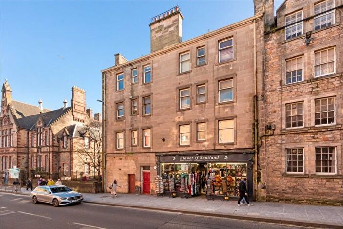 1 Bedroom Flat For Sale In / Canongate, Old Town, EH8