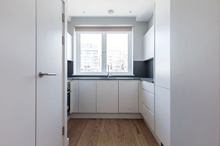 1 Bedroom Flat To Rent In Avonmore Road, London, W14