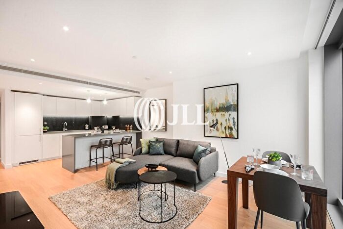 1 Bedroom Flat To Rent In Landmark Pinnacle, Marsh Wall, E14