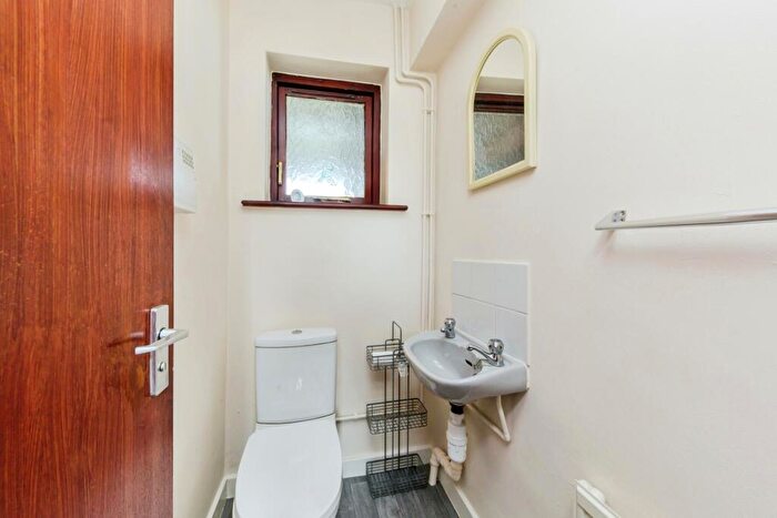 2 Bedroom Bungalow For Sale In Delamere Rise, Winsford, Cheshire, CW7