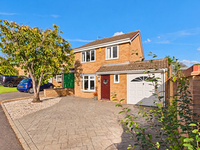 3 Bedroom Detached House For Sale In Sandringham Road, Sandiacre, Nottingham, Nottinghamshire, NG10