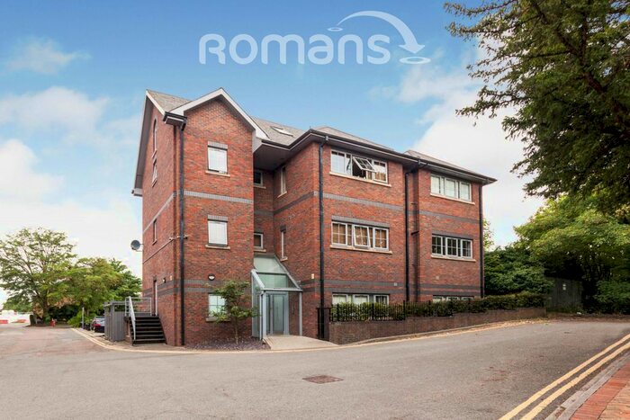 2 Bedroom Flat To Rent In Waterford Way, Wokingham RG40