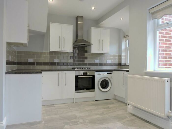 3 Bedroom Semi-Detached House To Rent In The Ride, EN3