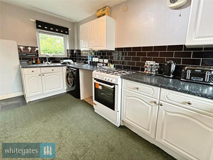 2 Bedroom Semi-Detached House For Sale In Highstone Vale, Worsbrough, Barnsley, S70
