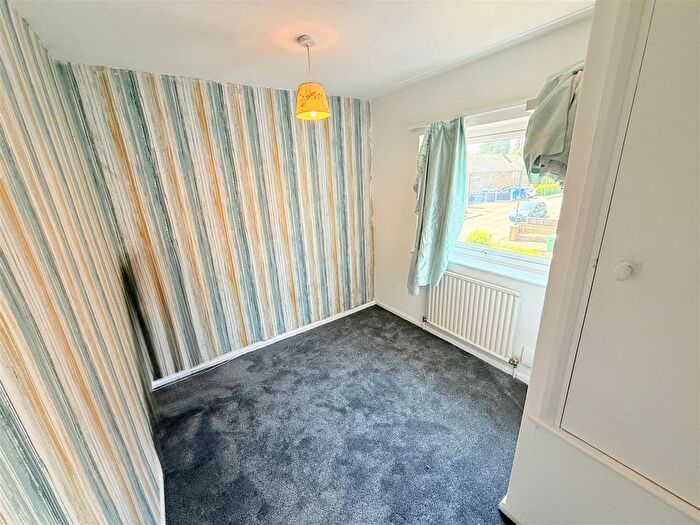 3 Bedroom Semi-Detached House To Rent In Yatesbury Crescent, Nottingham, NG8
