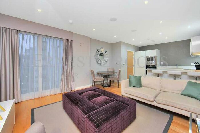 3 Bedroom Apartment To Rent In Ceram Court, 10 Seven Sea Gardens, Bromley By Bow, E3