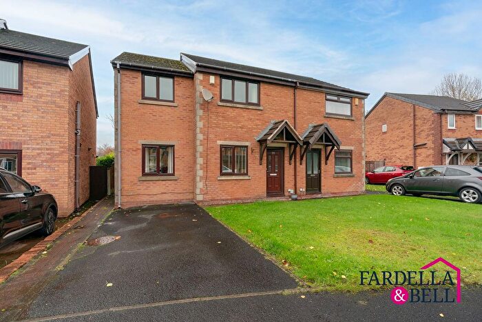 3 Bedroom Semi Detached House For Sale In Berwick Drive, Burnley, BB12