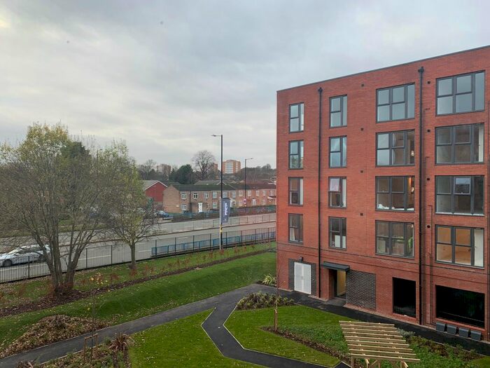 1 Bedroom Flat To Rent In Berrington Place, St Lukes Road, Birmingham, B5