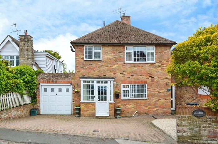 3 Bedroom Detached House For Sale In Sycamore Road, Chalfont Saint Giles, HP8