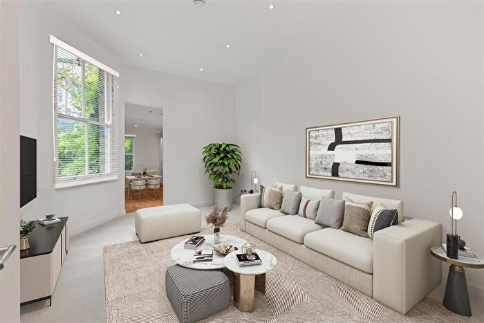 2 Bedroom Flat For Sale In Greencroft Gardens, South Hampstead, NW6