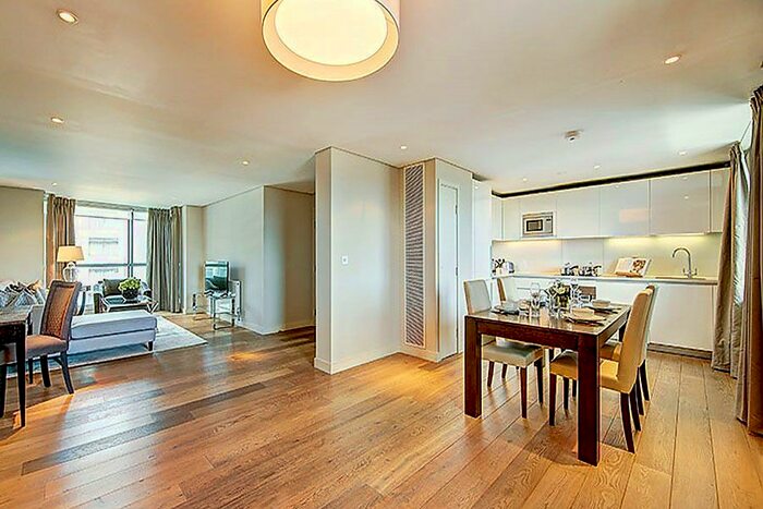 3 Bedroom Flat To Rent In Merchant Square East, London, W2