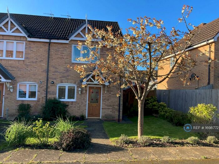 2 Bedroom Semi-Detached House To Rent In Clumber Close, Loughborough, LE11