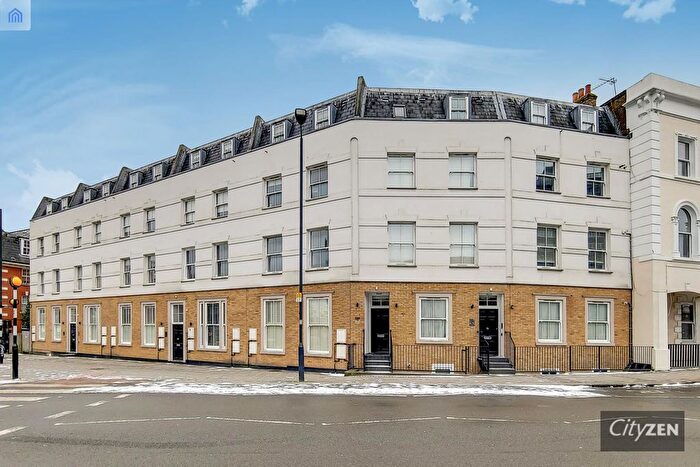 2 Bedroom Flat For Sale In Regal Court, Malvern Road, London, NW6