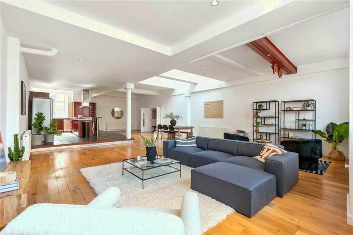 4 Bedroom Penthouse To Rent In Shepherdess Walk, Islington, London, N1
