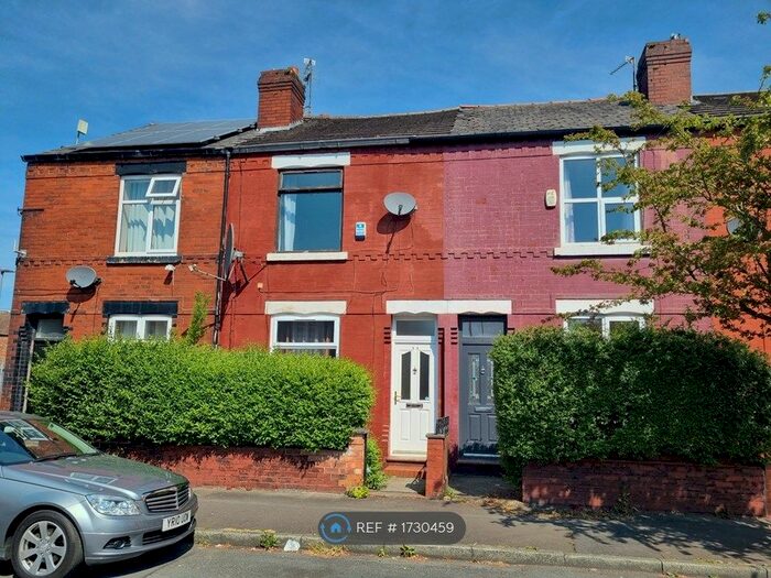 2 Bedroom Terraced House To Rent In Hinde Street, Manchester, M40