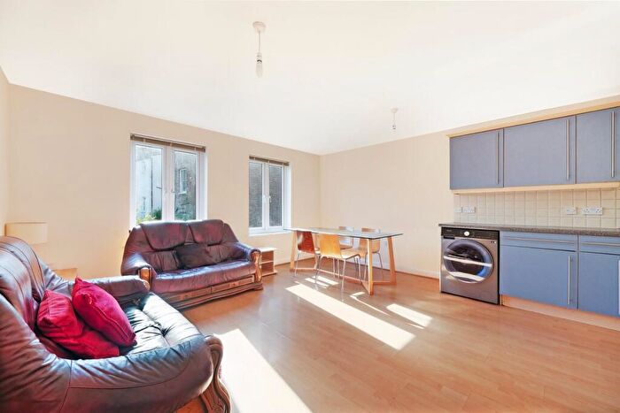 2 Bedroom Flat To Rent In Latvia Court, - Macleod Street, SE17