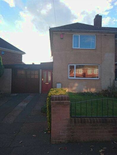 2 Bedroom Semi-Detached House To Rent In Dunedin Road, Great Barr, Birmingham B44