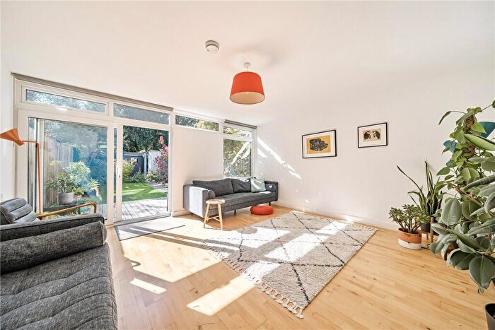 4 Bedroom Terraced House For Sale In Inglemere Road, London, SE23