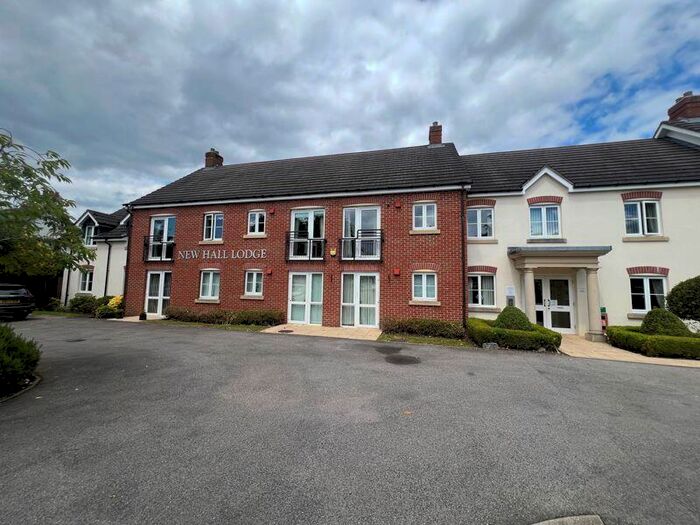 1 Bedroom Flat For Sale In New Hall Lodge, Reddicap Heath Road, Sutton Coldfield, B75