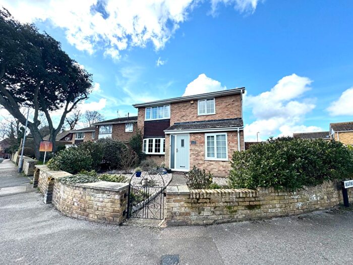 4 Bedroom Detached House To Rent In Goodwin Road, Ramsgate, CT11