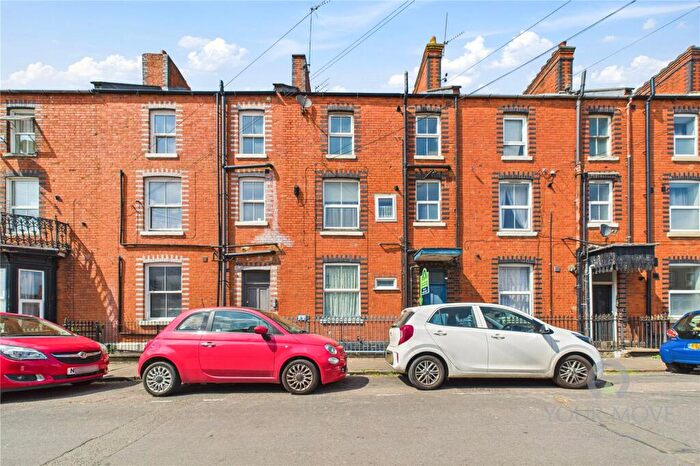 1 Bedroom Flat To Rent In Watkin Terrace, The Mounts, Northampton, NN1