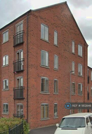 2 Bedroom Flat To Rent In Weavers Court, Hinckley, LE10