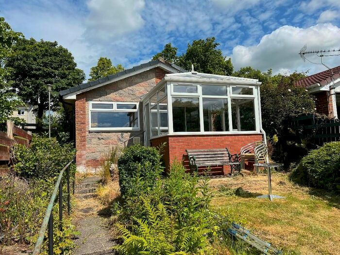 2 Bedroom Detached Bungalow For Sale In Rosehill Road, Torrance, Glasgow, G64