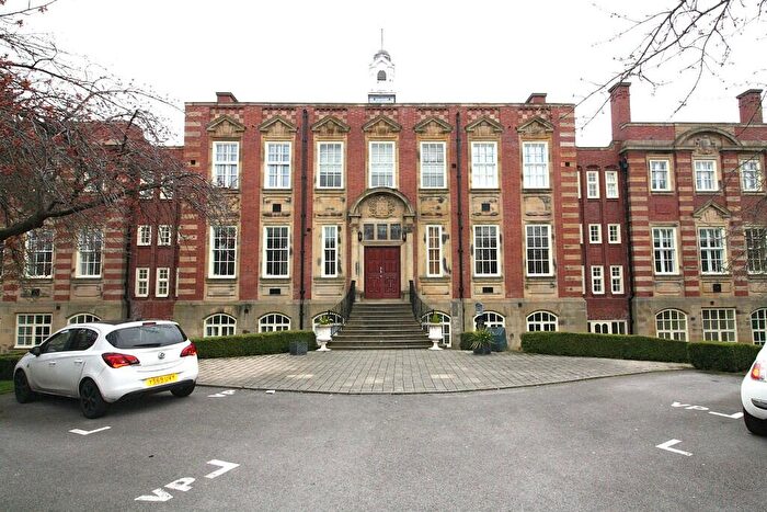 1 Bedroom Apartment To Rent In College House, Huddersfield Road, Barnsley, S75