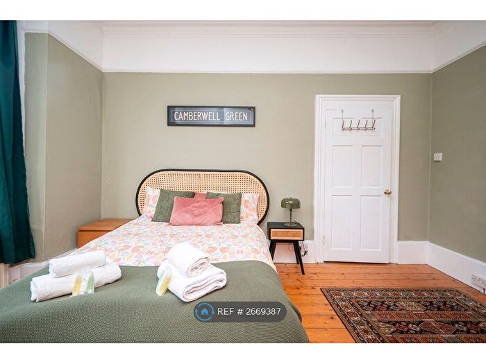 4 Bedroom Maisonette To Rent In Crofton Road, London, SE5