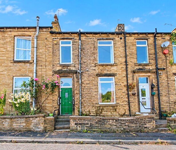 2 Bedroom Terraced House For Sale In Heathfield Street, Elland, HX5