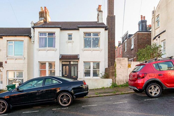 2 Bedroom Flat For Sale In Sandown Road, Brighton, BN2