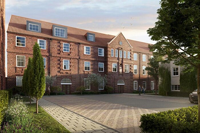 2 Bedroom Flat For Sale In Grove Road South, Southsea, PO5