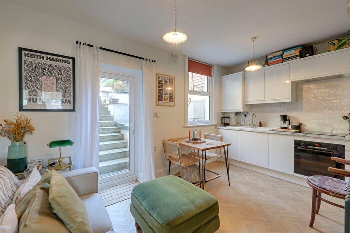 1 Bedroom Flat For Sale In St. German's Road, Forest Hill, SE23