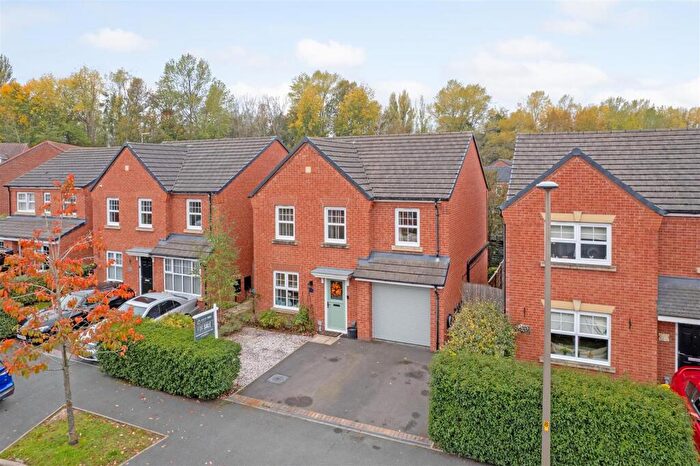 4 Bedroom Detached House For Sale In Western Way, Northwich, CW8