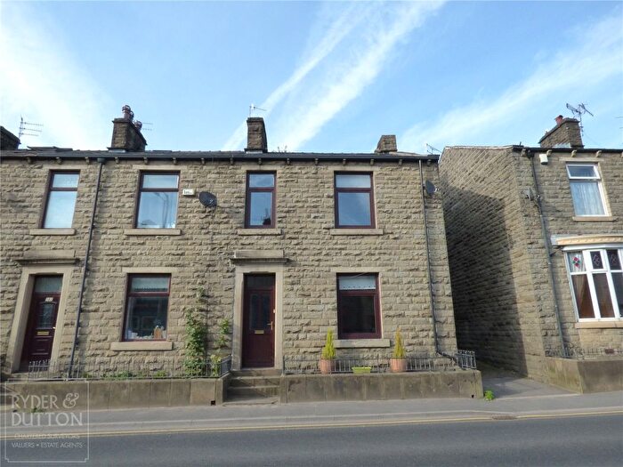3 Bedroom End Of Terrace House To Rent In Newchurch Road, Bacup, OL13