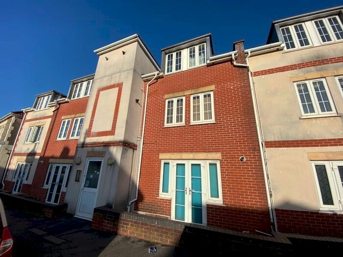 1 Bedroom Flat To Rent In Bell Hill Road, St George BS5