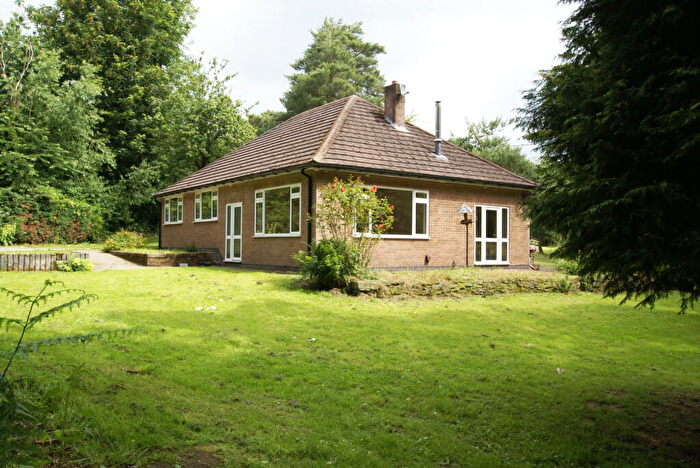 3 Bedroom Detached Bungalow For Sale In Sutton Spring Wood, Calow, S44