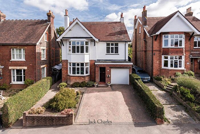 5 Bedroom Detached House For Sale In Goldsmid Road, Tonbridge, TN9