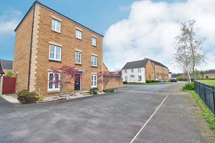 5 Bedroom Detached House For Sale In Lobelia Close, Newport, NP10