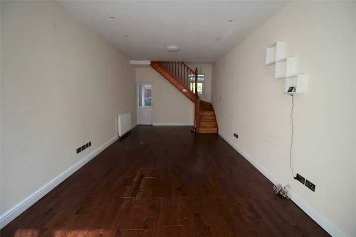 3 Bedroom Terraced House To Rent In Tudor Road, Leicester, Leicestershire, LE3