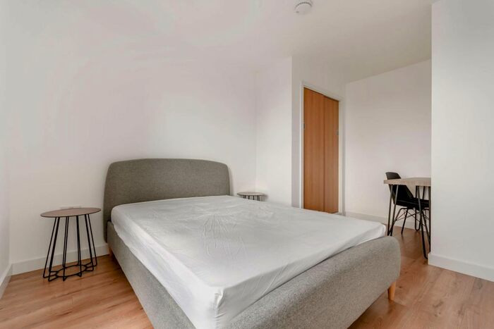 1 Bedroom Flat To Rent In The Lansdowne, Hagley Road, Birmingham, B16