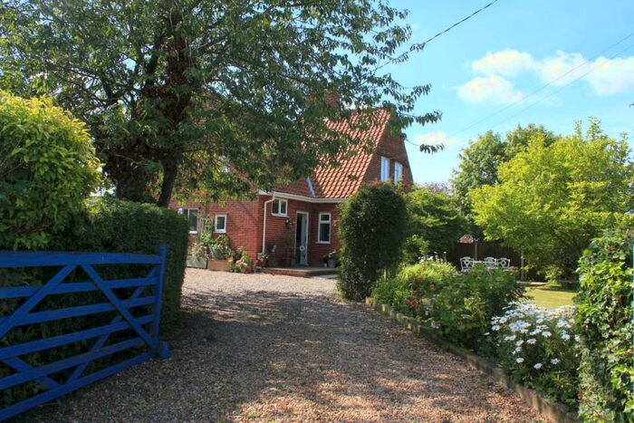 3 Bedroom House To Rent In Chapel Road, NR18