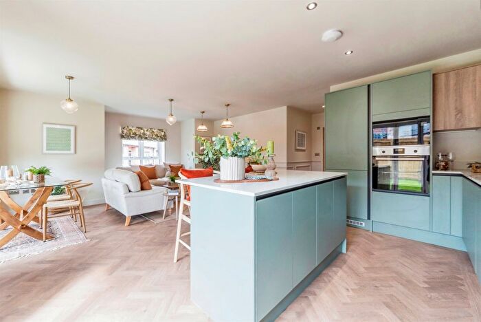 2 Bedroom Detached Bungalow For Sale In Valley Lane, Mansfield, NG18